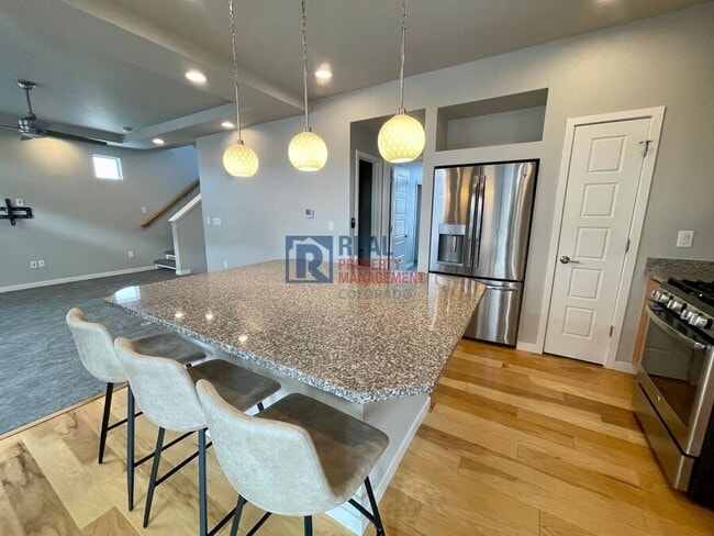 Photo - 3700 Celestial Ave