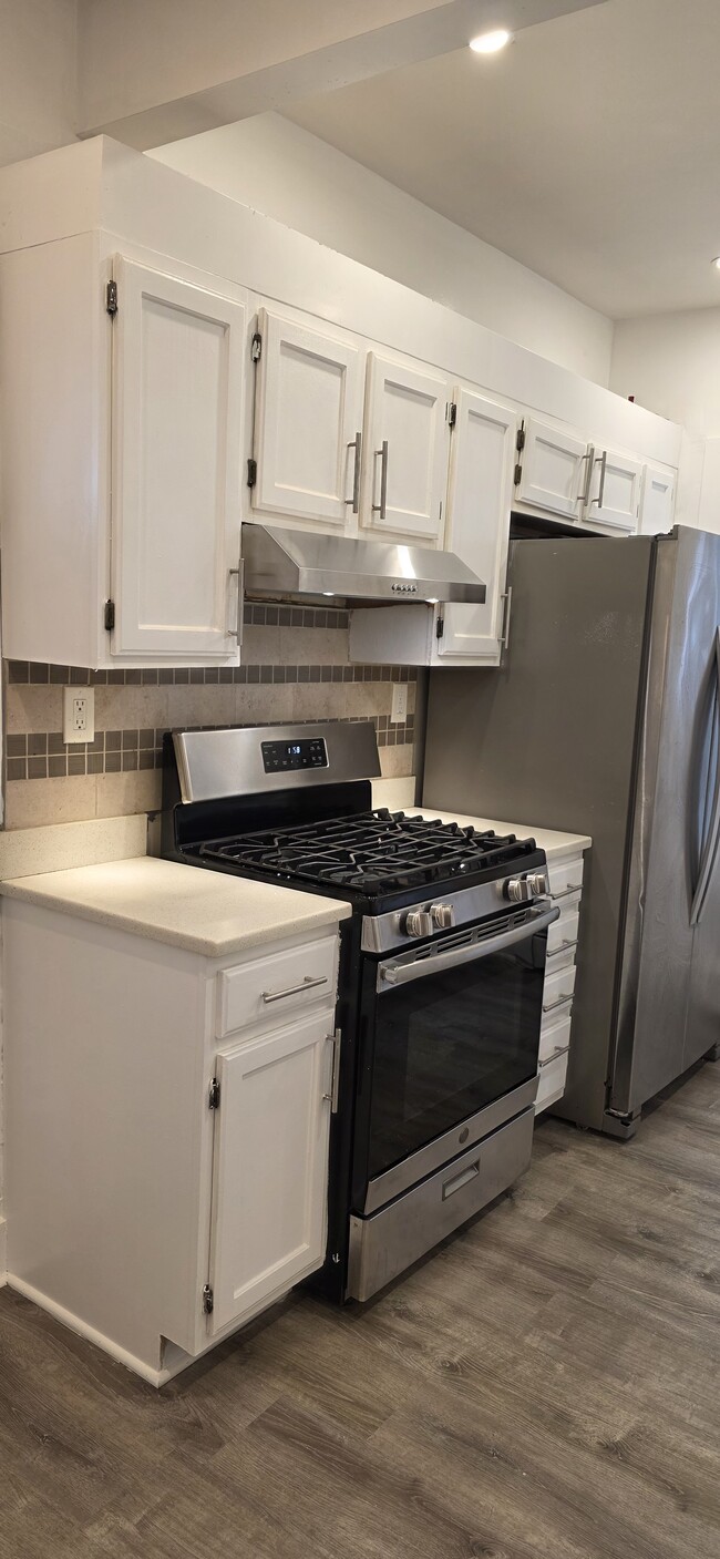 Photo - 24 Mission St Unit 1