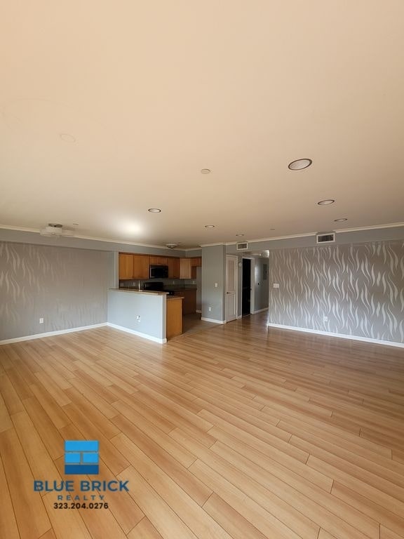 Building Photo - 13623 Sherman Way Unit 205