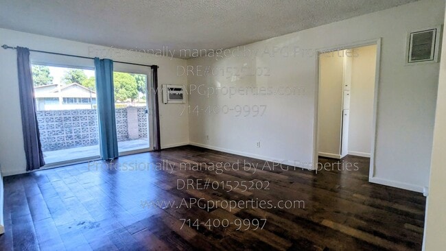 1850 W Greenleaf Ave