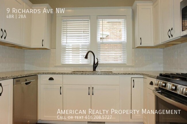 Photo - 9 Richards Ave NW