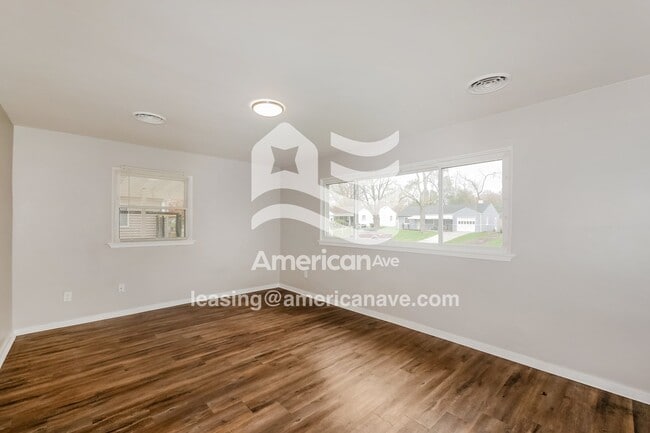 Photo - 6126 Windsor Dr