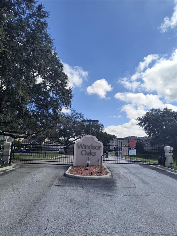 Photo - 1657 Windsor Oak Ct