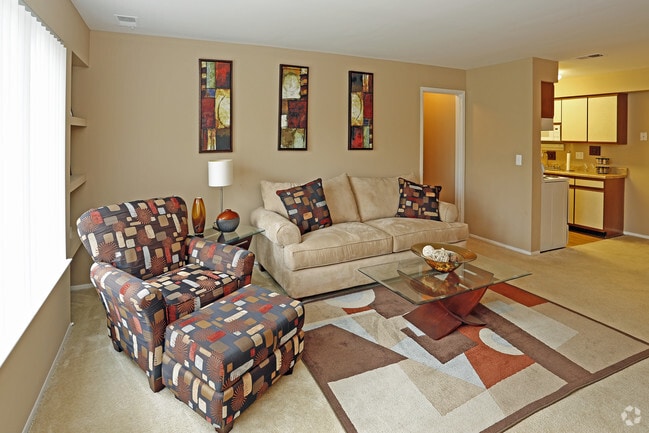 2 Bedroom - Living Room