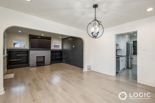 Photo - Gorgeous Home in Sugar House!!