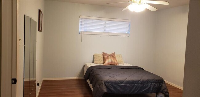 Photo - 710 E Dean Keeton St Unit 205