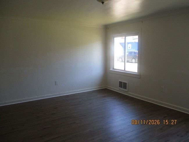 Photo - 212 N C St Unidad #1