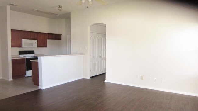 420 Amber Ln