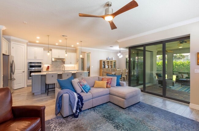 Photo - 8161 Hanoverian Dr