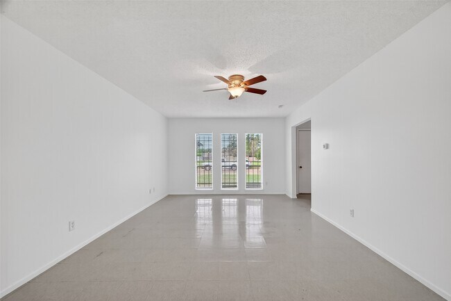 Building Photo - 15022 Chipman Ln.