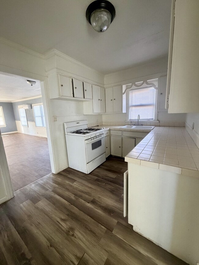 Photo - 1324 Georgetown St