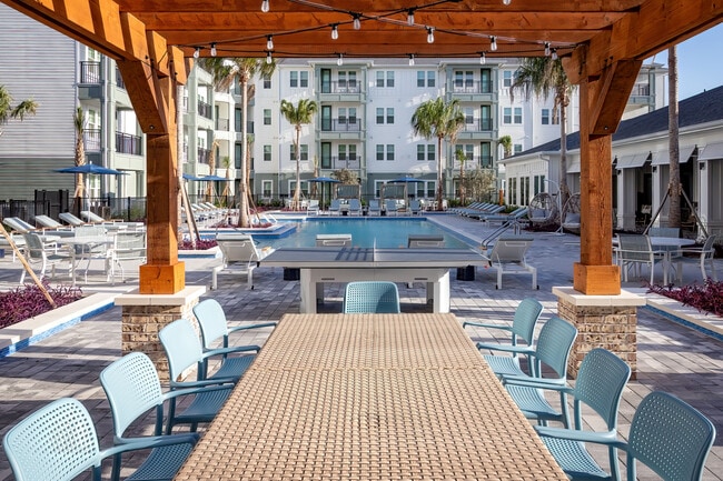 Photo - Marlowe Lake Manatee