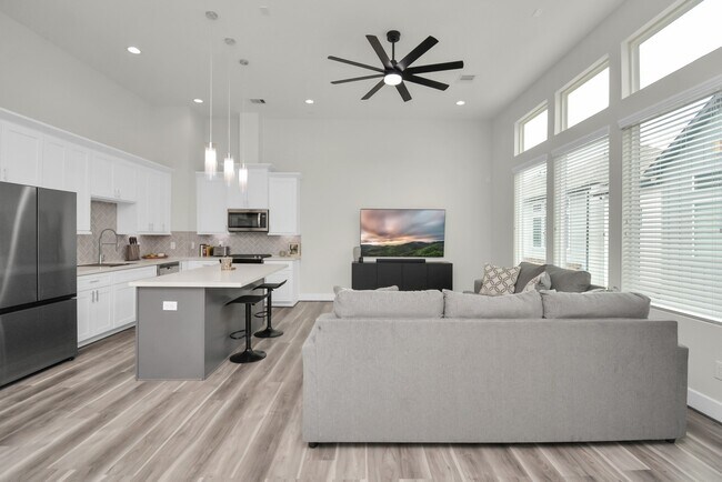 Photo - 2504 W Tidwell Rd