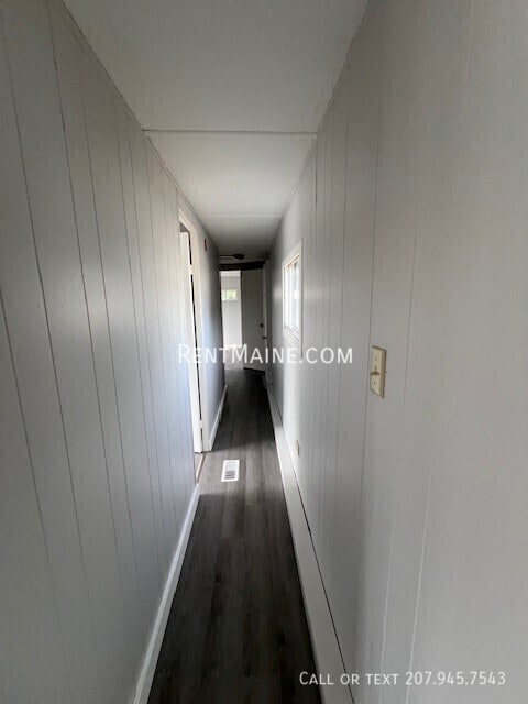 Photo - 681 Main Rd N