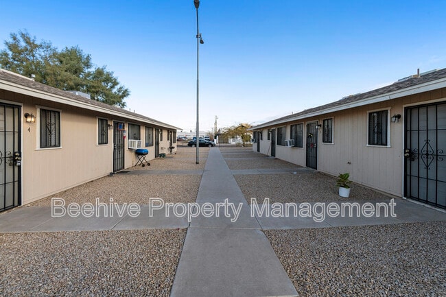 Photo - 1505 E Monroe St