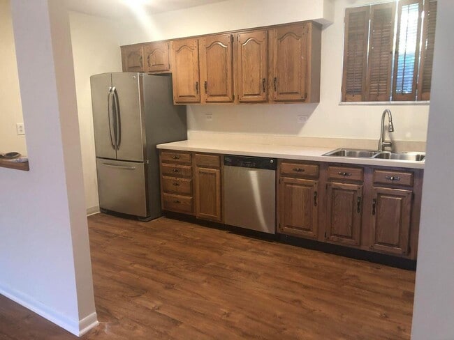 Photo - 1391 Bluff Ave