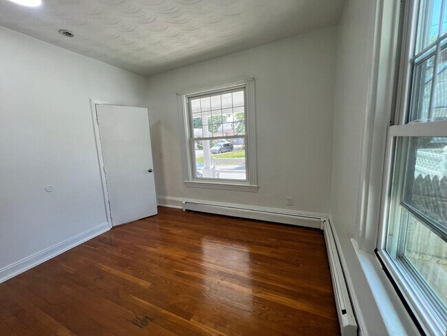 Photo - 58 Standish St Unit 1