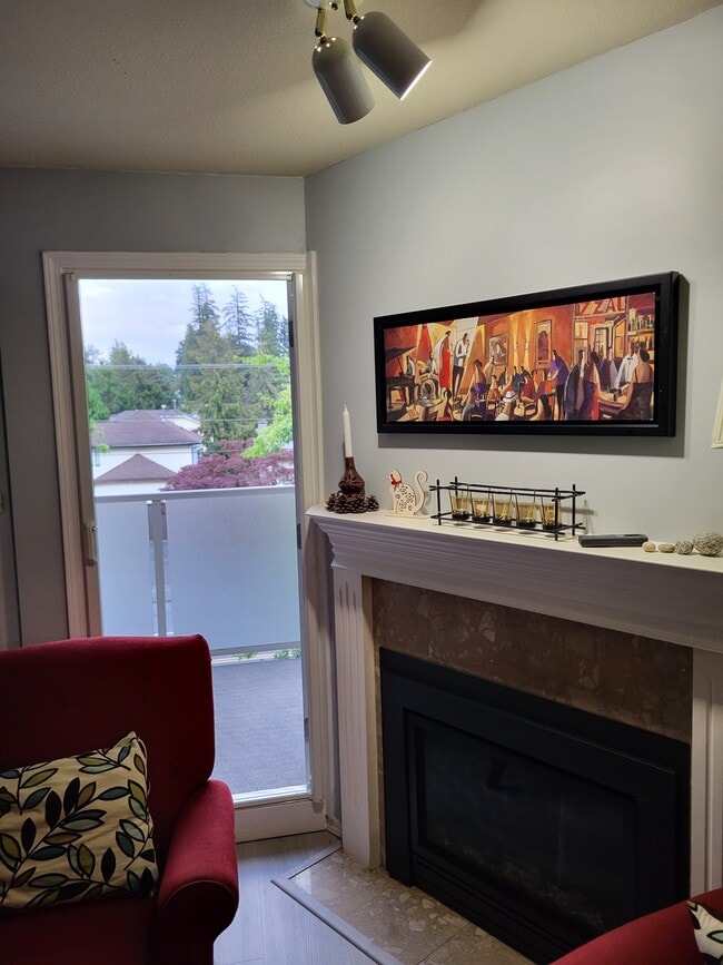 Photo - 5977 177B St Unit 310