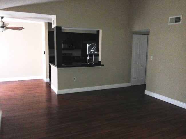 Photo - 2440 NW 33rd St