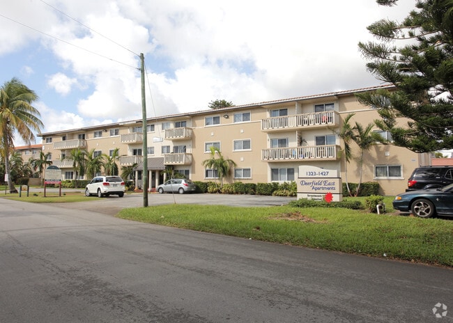 Photo - Deerfield East