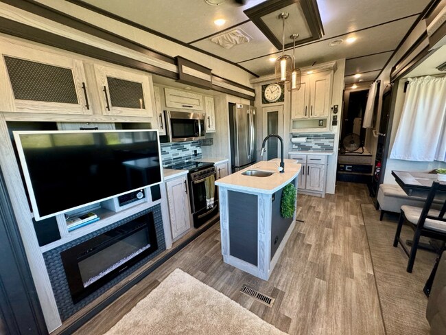 Photo - 1716 Sunbeam Lake Dr