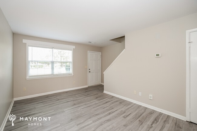 819 Von Kolnitz Rd
