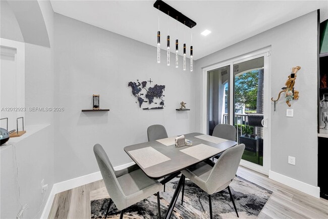 Photo - 4361 SW 160th Ave Unit 203