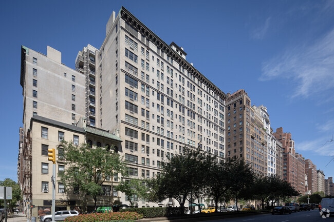 Photo - 1088 Park Ave