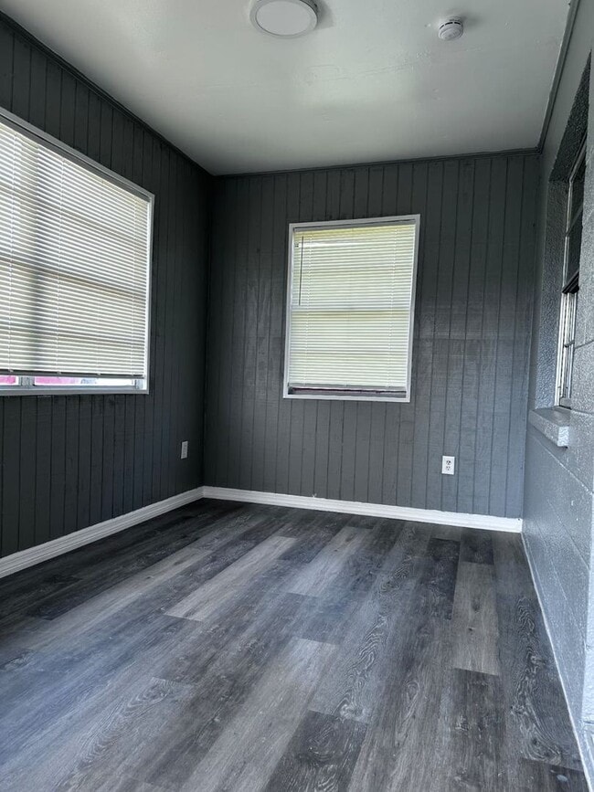Photo - 307-309 3RD TERRACE SW, MULBERRY, FL 33860 Unit 307 SW 3rd Terrace