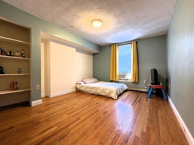 Photo - 73 River St Unit 3B