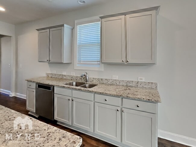 Photo - 1212 Silver Farm Rd