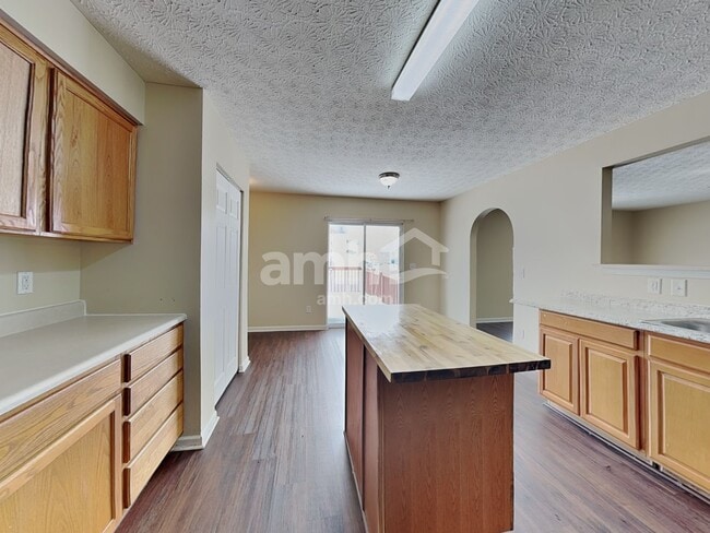 Photo - 8588 Greylag Ct