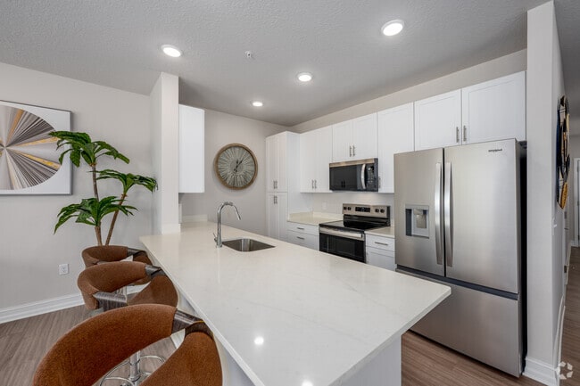 Interior Photo - Lake Tavares Townhomes