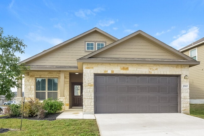 Building Photo - 15112 Dione Bend