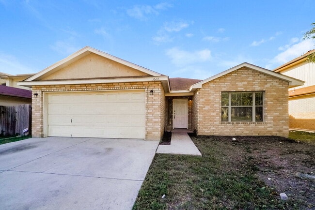 Building Photo - 3605 Candlebrook Ln