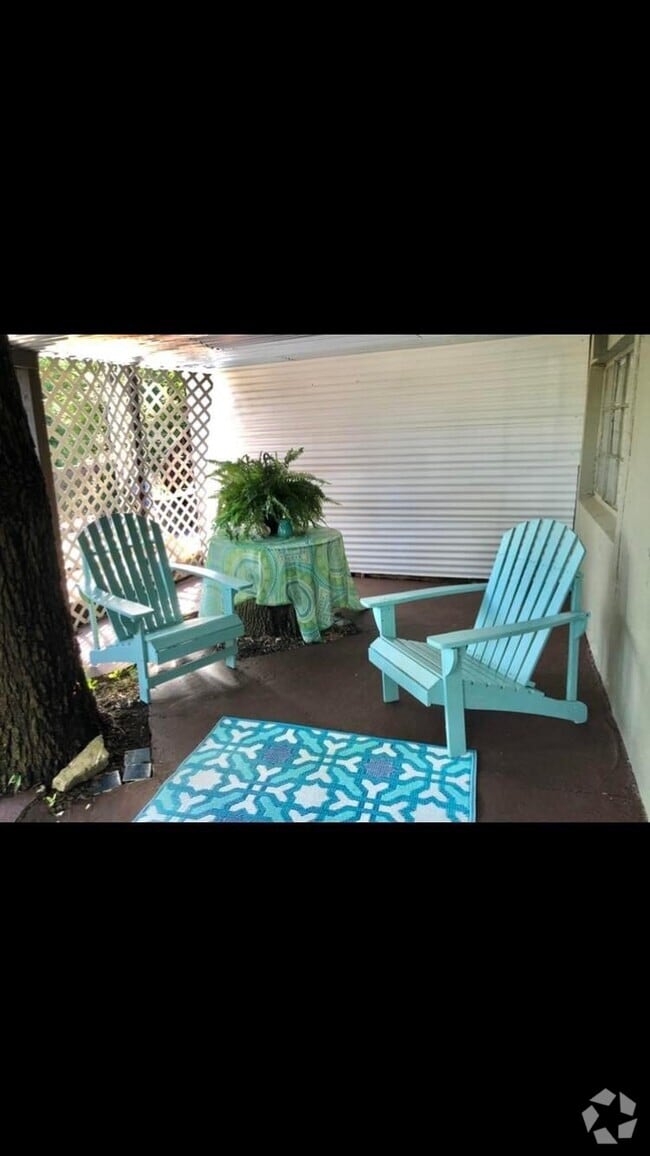 Building Photo - 738 Kohnen Dr Unit Off The Beaten Path Rental