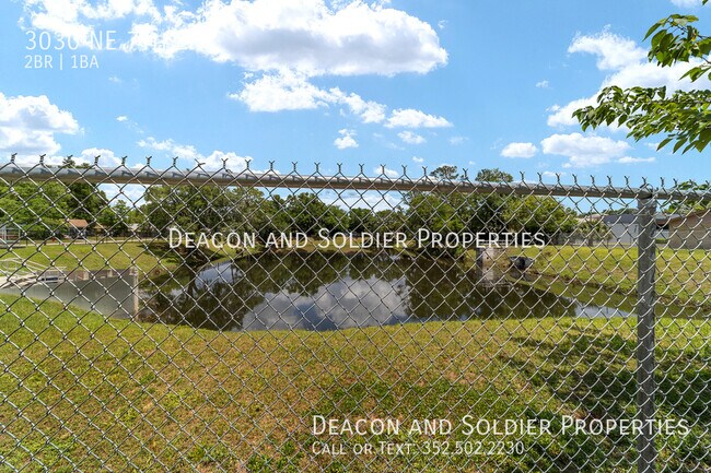 Photo - 3030 NE 7th Ln
