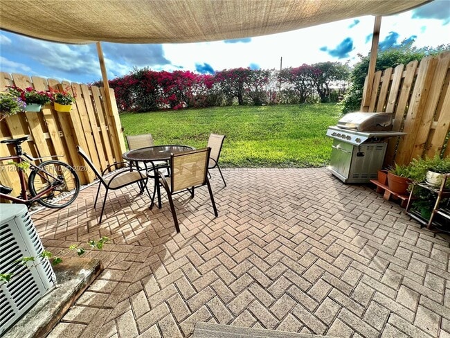 Photo - 6120 NW 116 Pl Unit 417