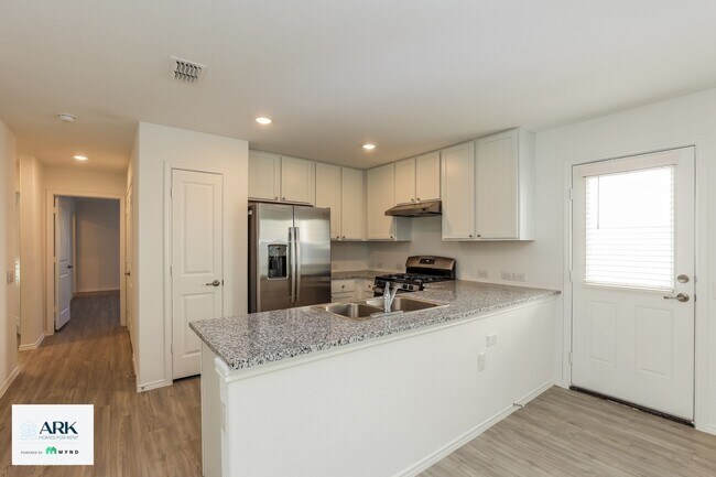 4446 Emma Way
