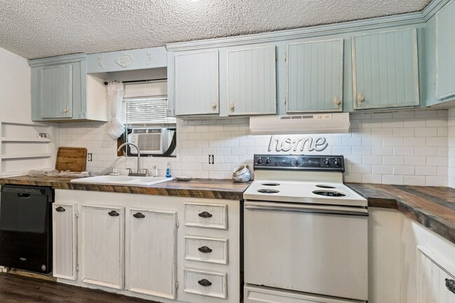 Photo - 2979 Suni Pines Dr