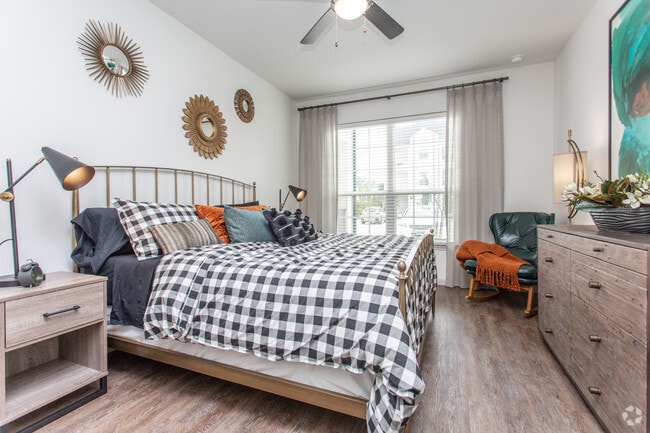 1 Br, Bedroom