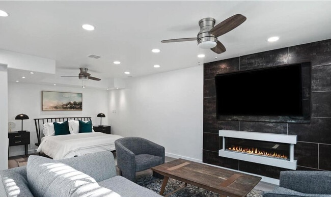 Photo - 8620 E San Miguel Ave