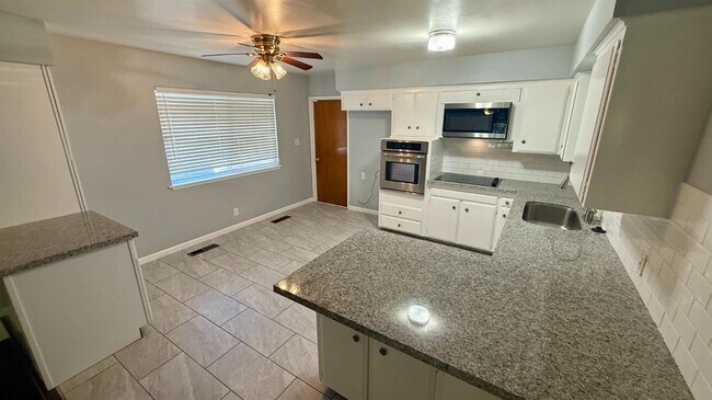 4829 E Santa Ana Ave