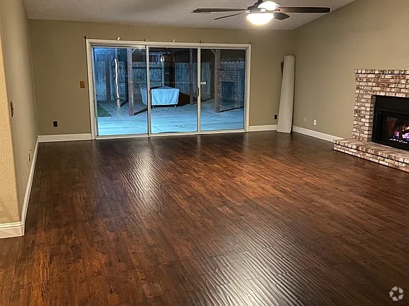 Building Photo - 2125 Bristol Ct Rental