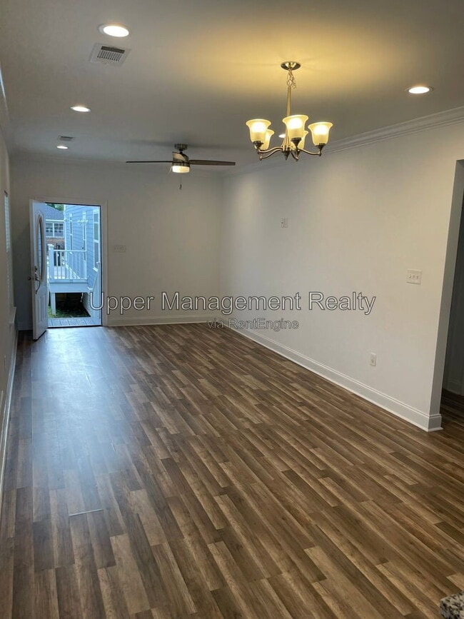 Photo - 3914 Hamilton St Unit 3912
