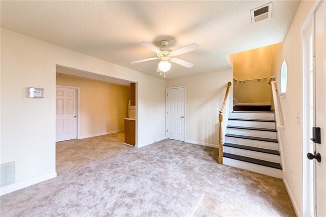 Photo - 31 Middlebrook Dr