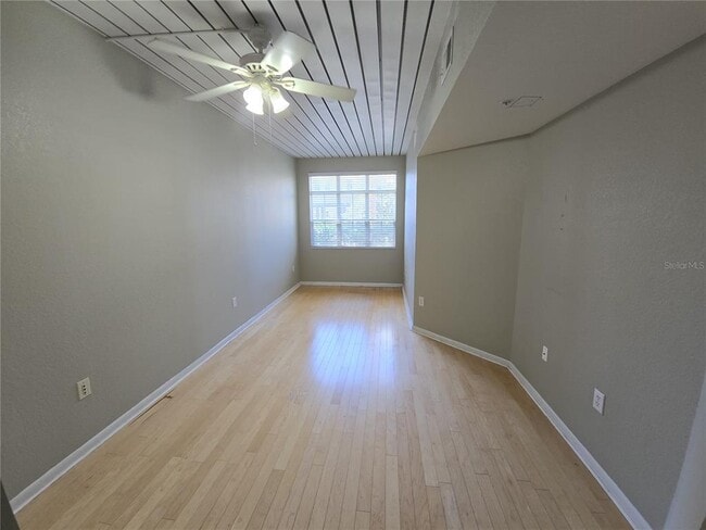 Photo - 2331 W Horatio St Unit 612