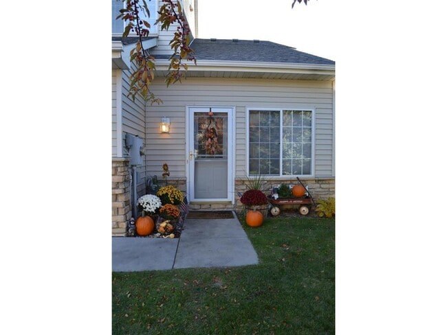 Photo - 8920 Pheasant Ln