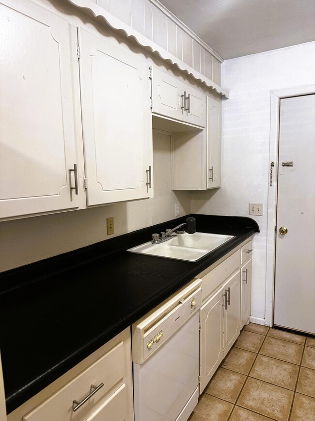 Photo - 2014 54th St