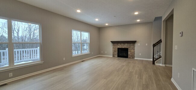 Photo - 3375 Buckeye Trl